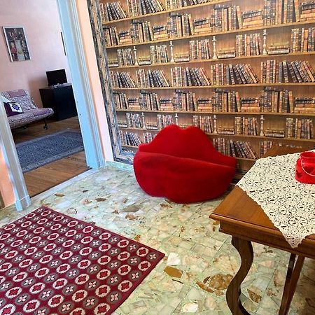 Fronte Po Apartment Turin Bagian luar foto