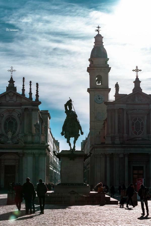 Fronte Po Apartment Turin Bagian luar foto